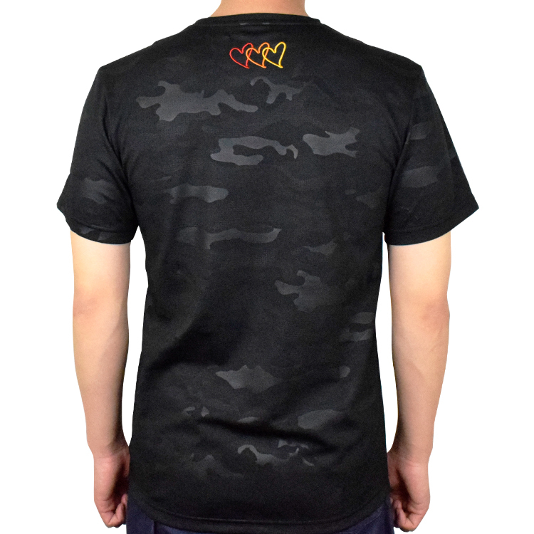 SY32コラボ エンボスカモ ボックスロゴTシャツ(ブラック) | NAGOYA 